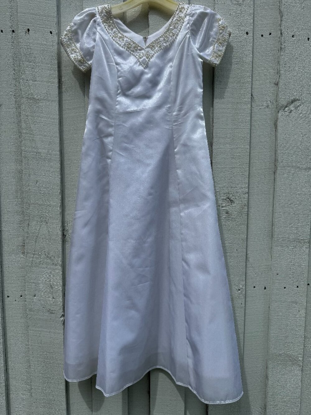 Girls Vintage White Satin First Communion Dress Pearl Beaded Short Sleeve Gown